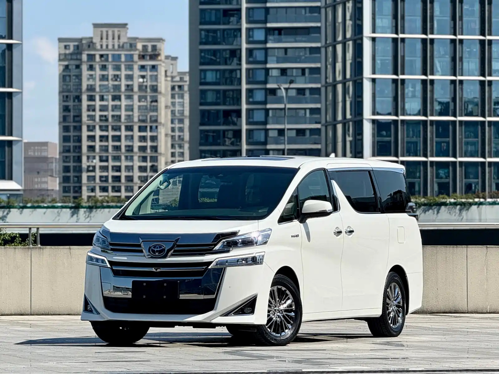 TOYOTA VELLFIRE 2020