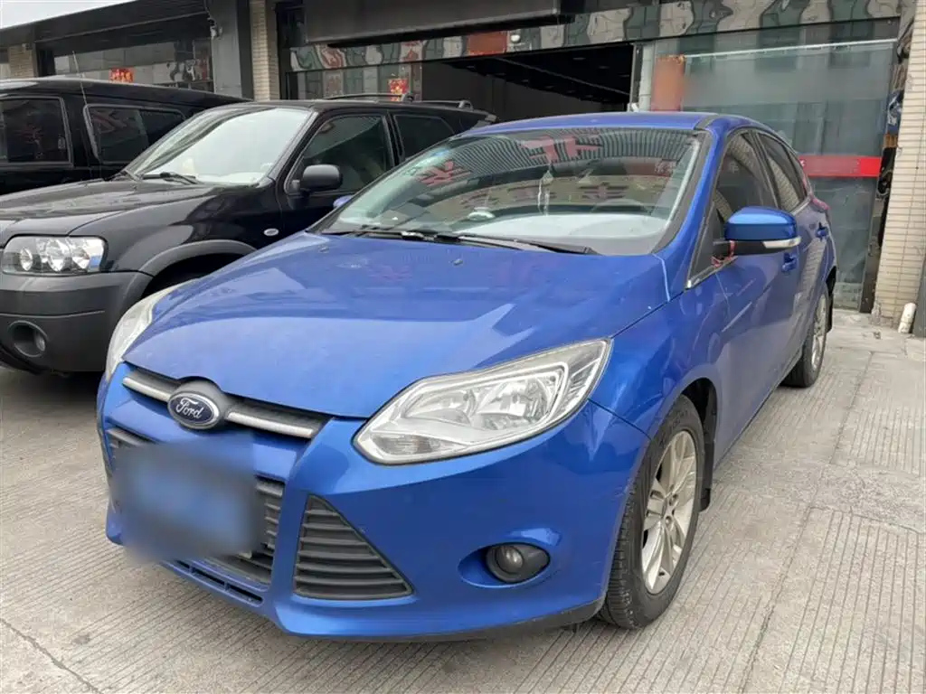 FORD FOCUS 2012