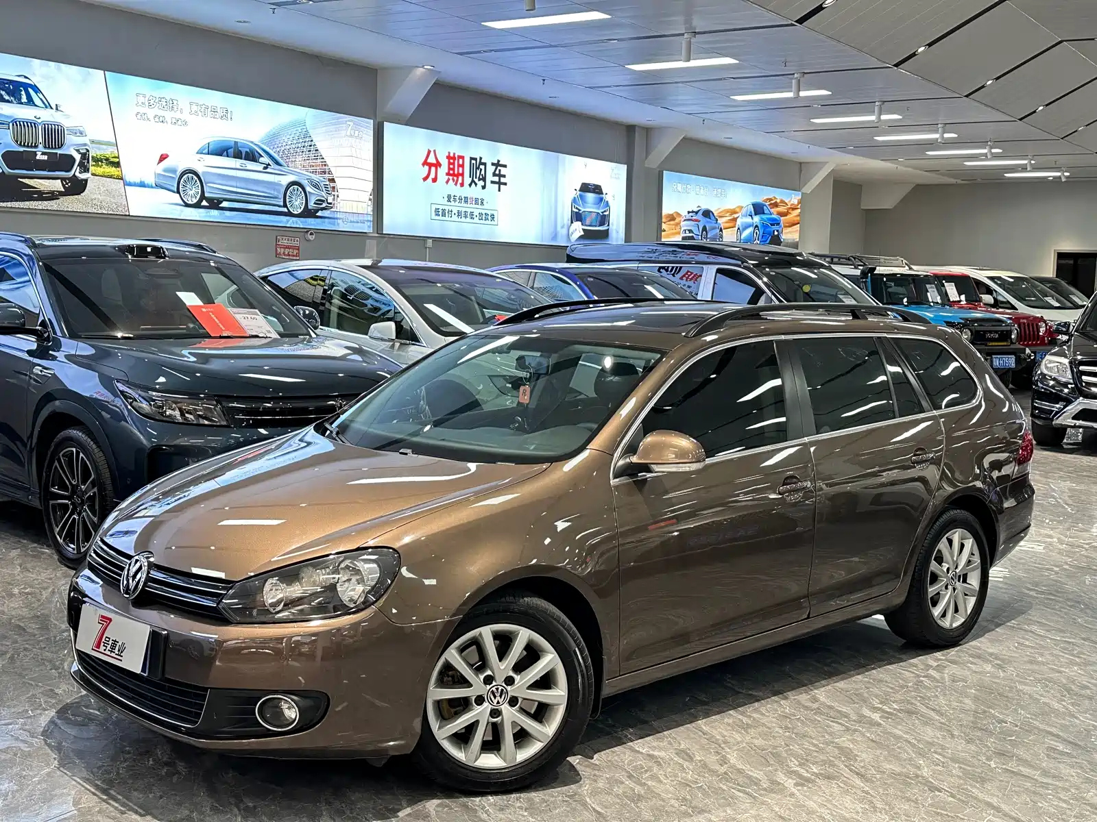 VOLKSWAGEN GOLF IMPORT 2011