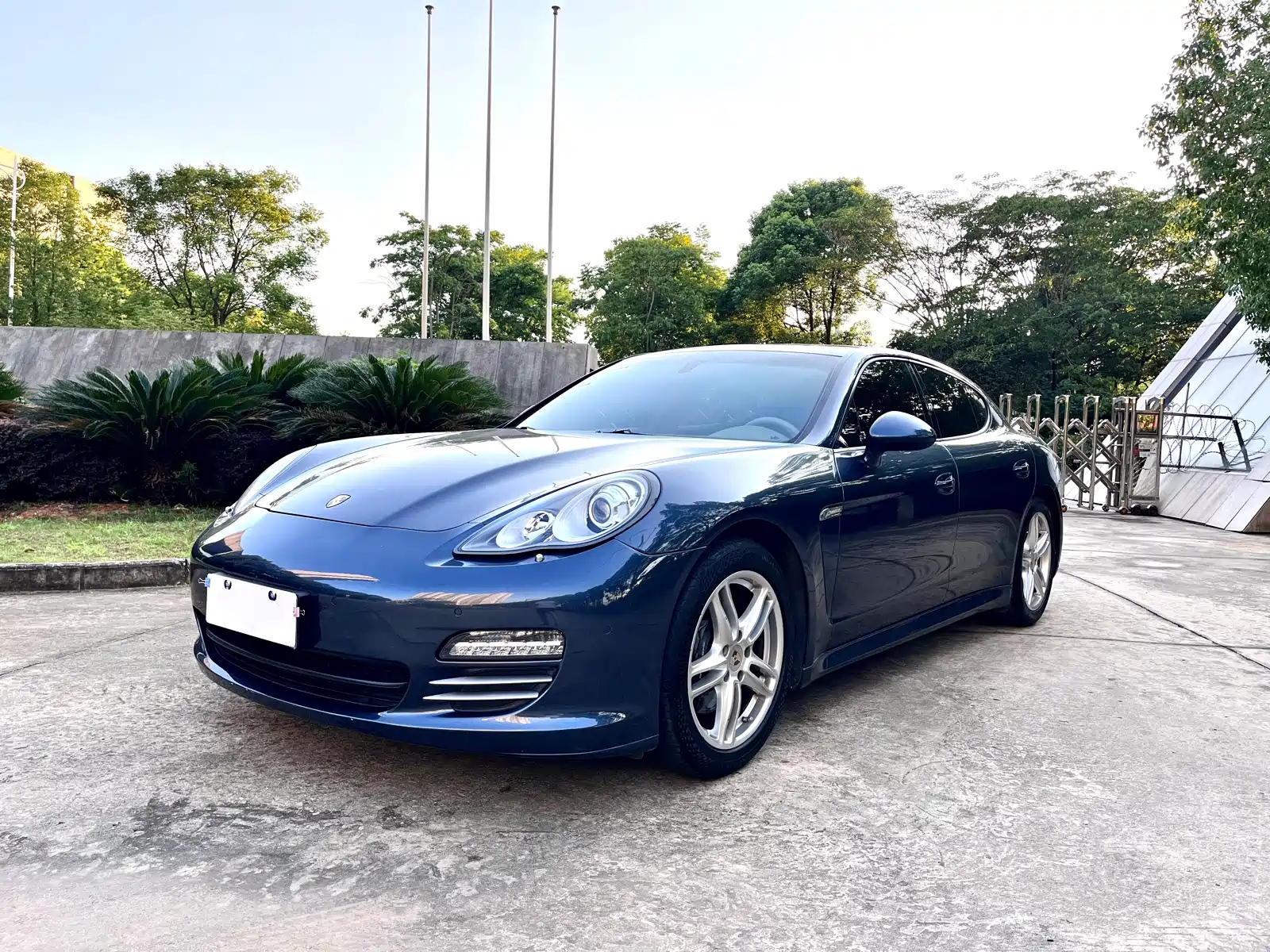 PORSCHE PANAMERA 2013