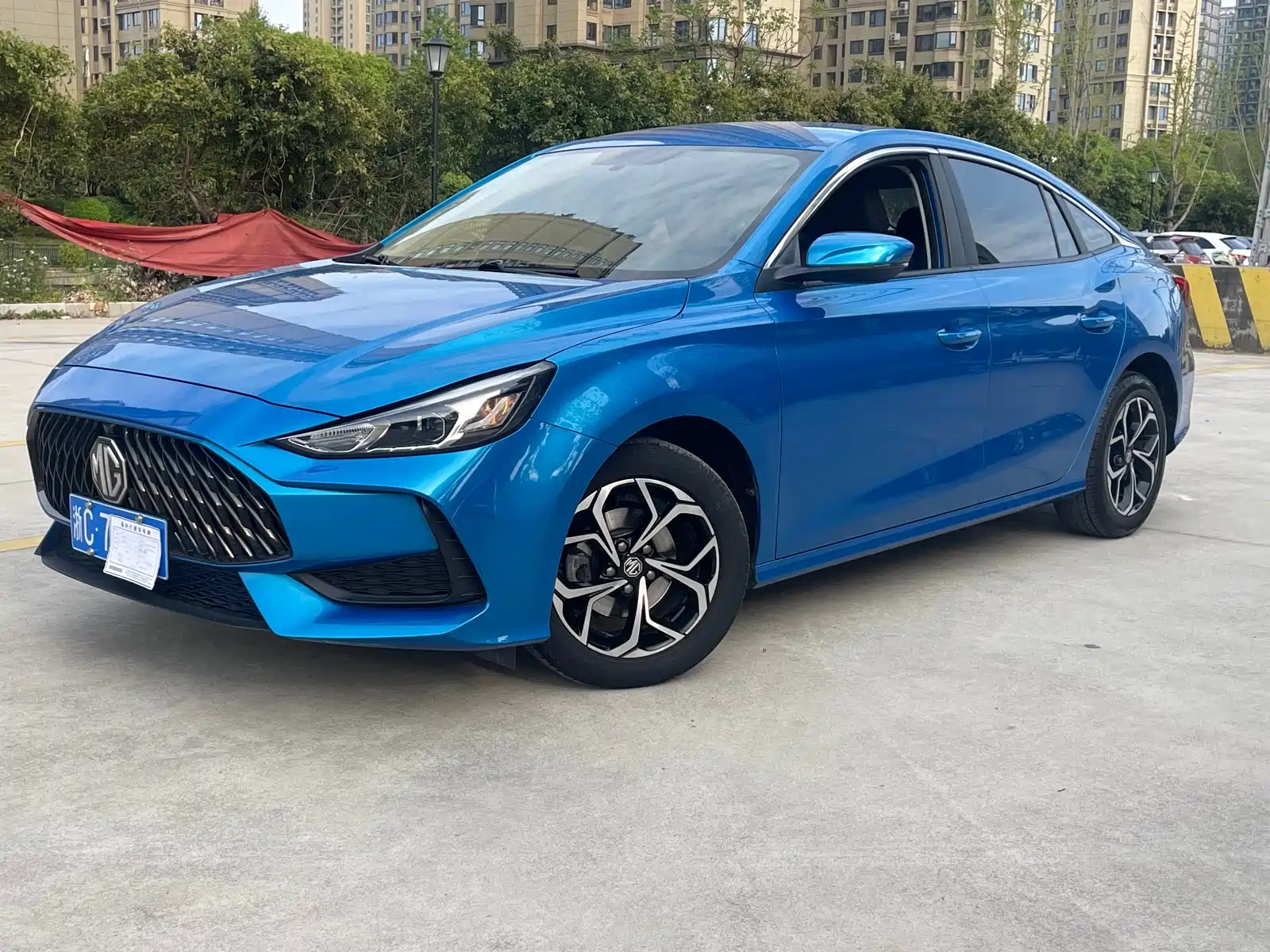 MG MG5