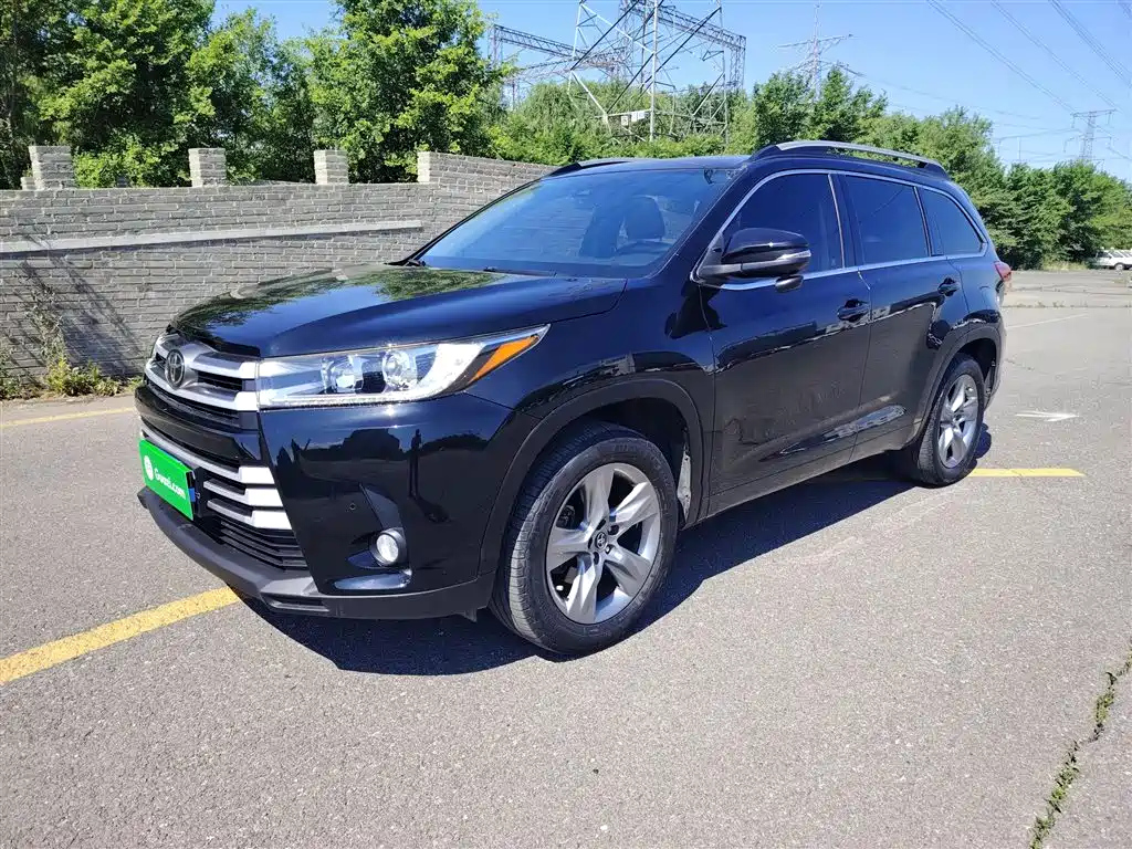 TOYOTA HIGHLANDER 2018