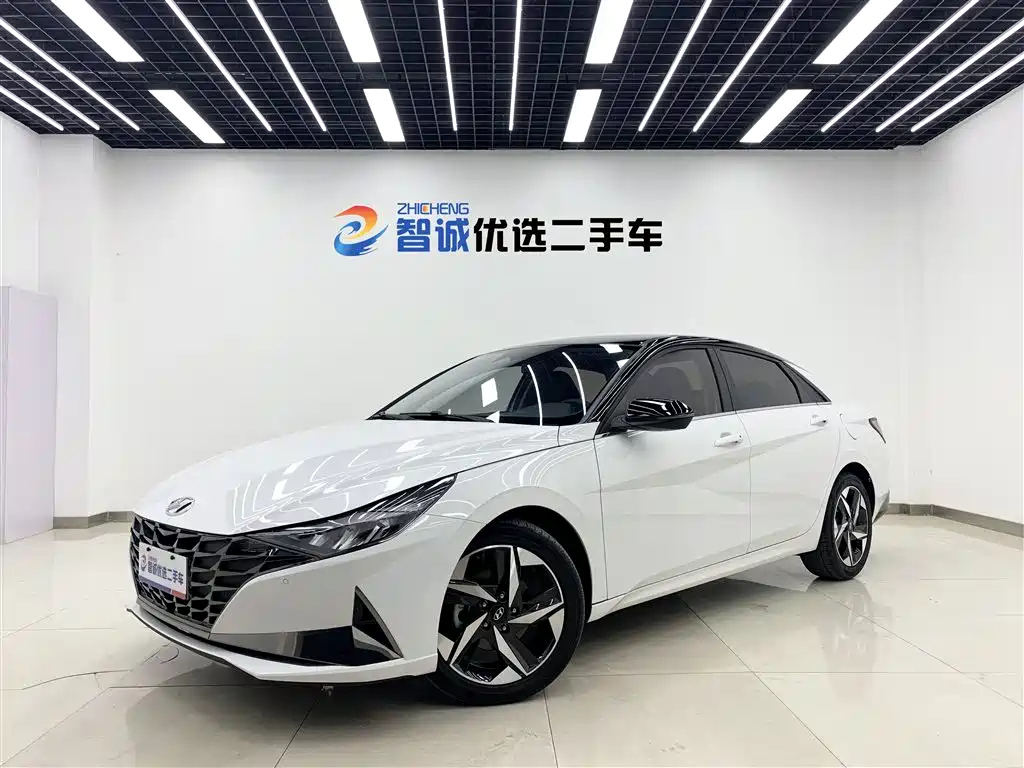 HYUNDAI ELANTRA 2021