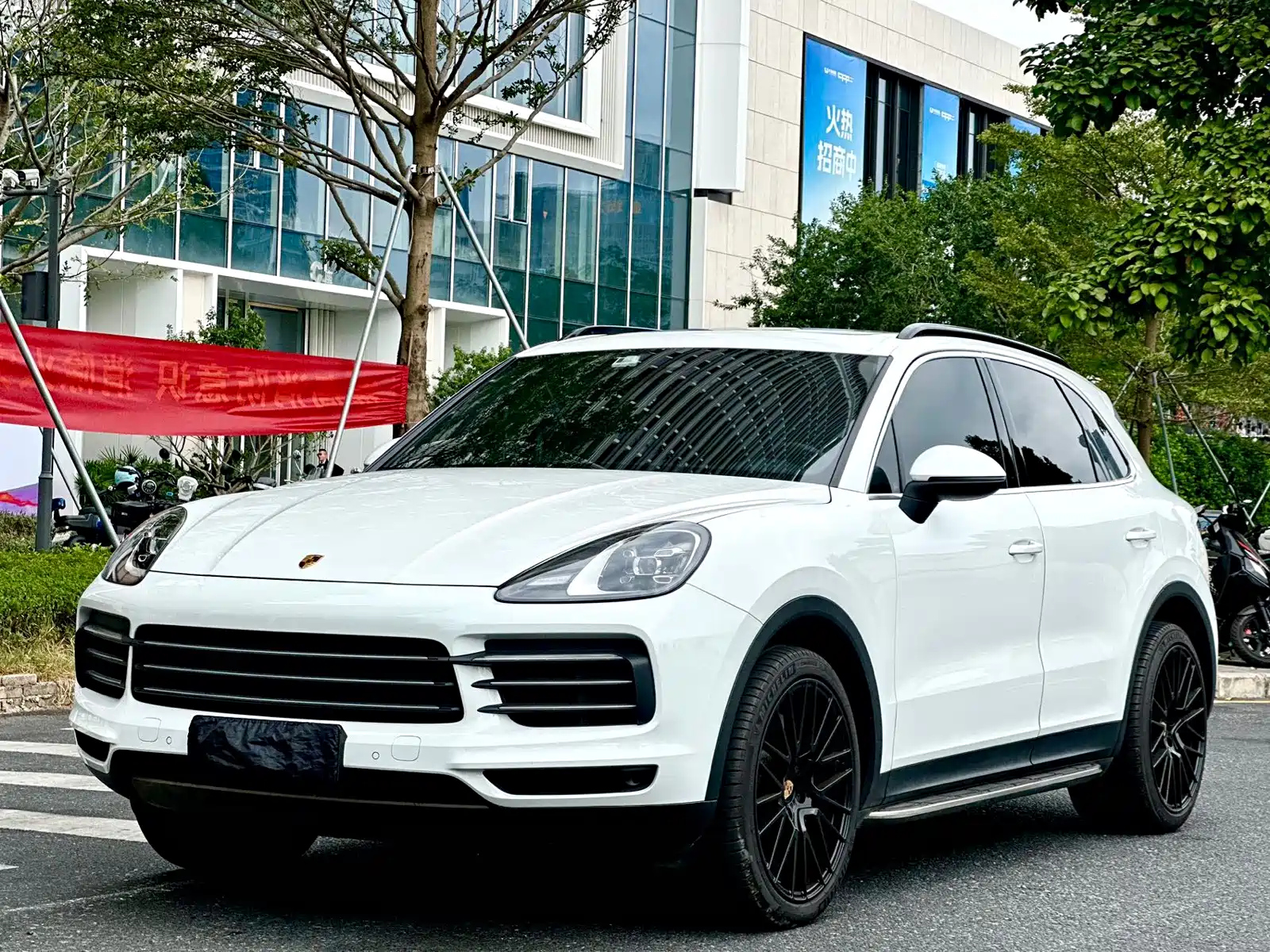 PORSCHE CAYENNE 2019
