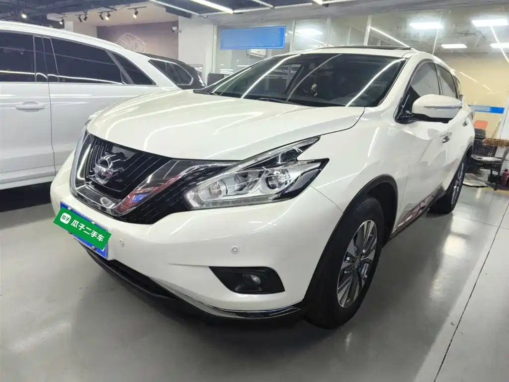 NISSAN MURANO 2019