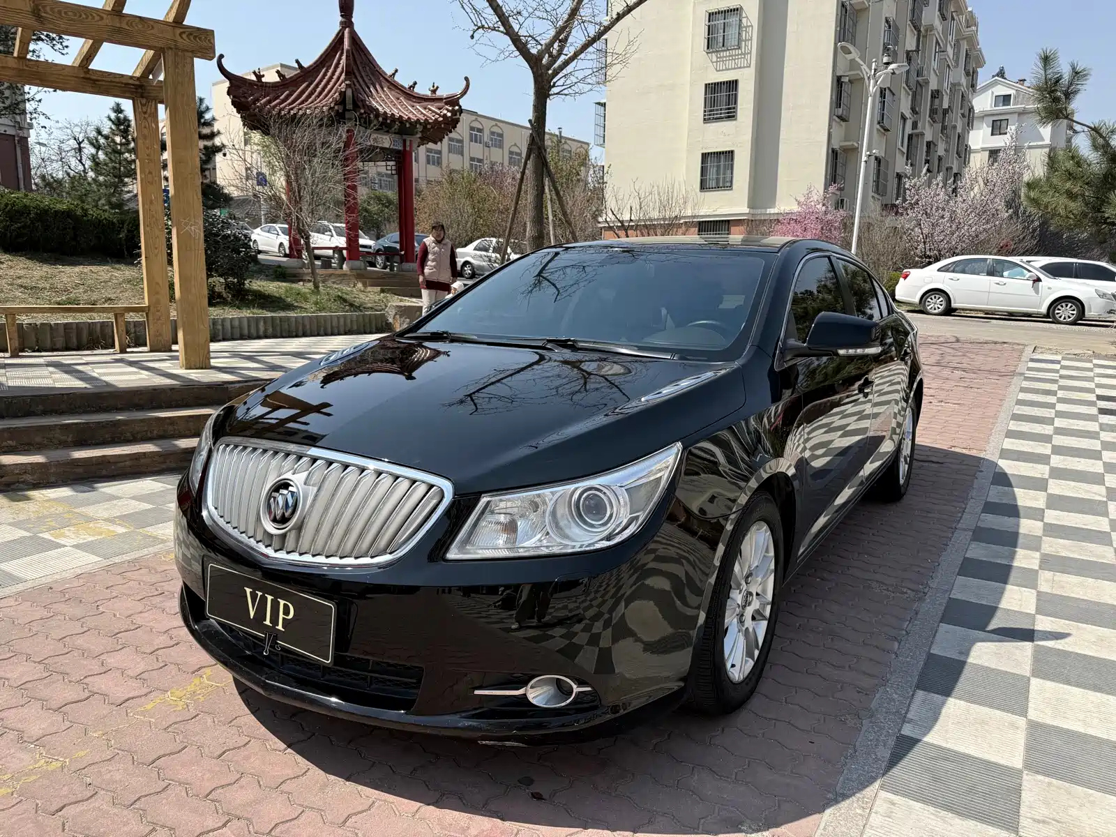 BUICK LACROSSE