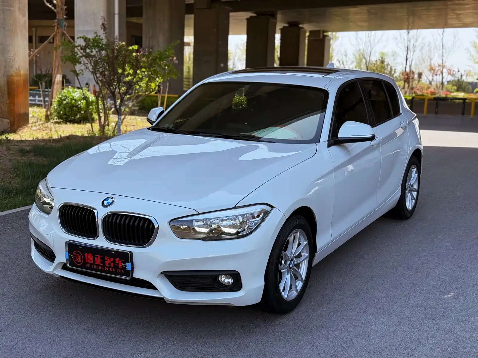 BMW 1-SERIES IMPORT 2016