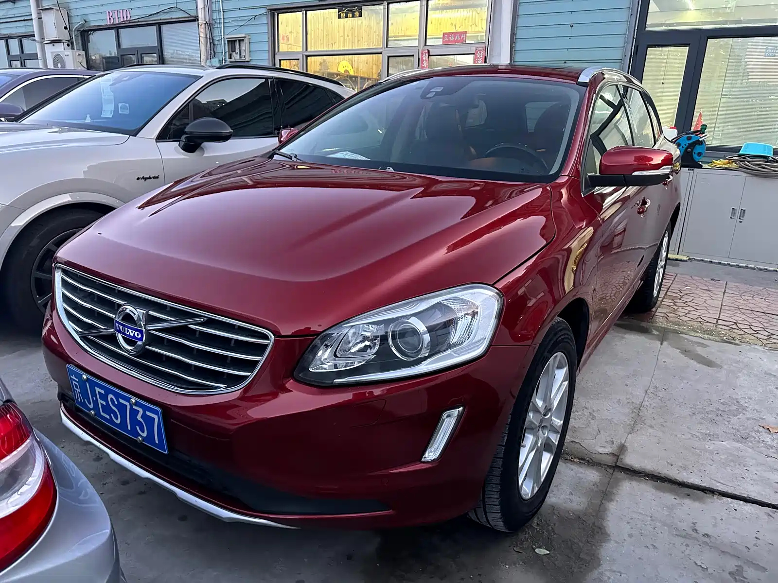 VOLVO XC60 2015