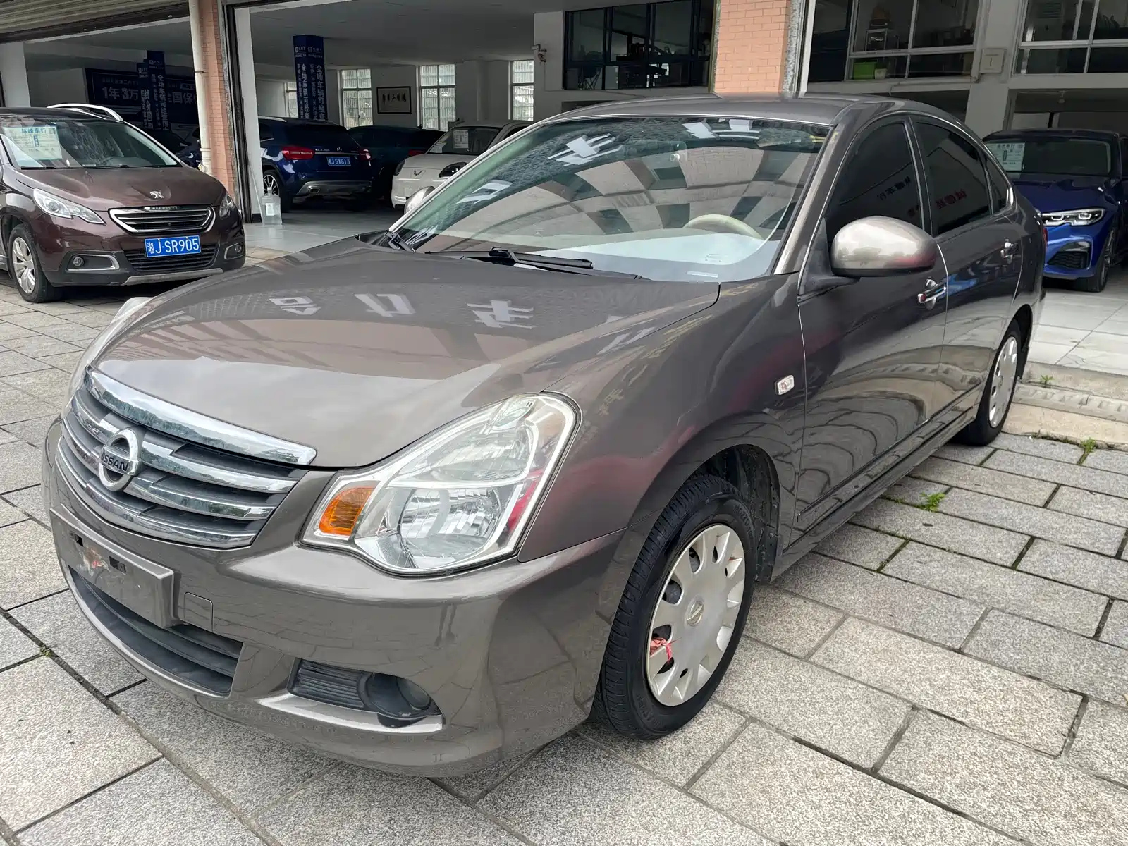 NISSAN SYLPHY 2012