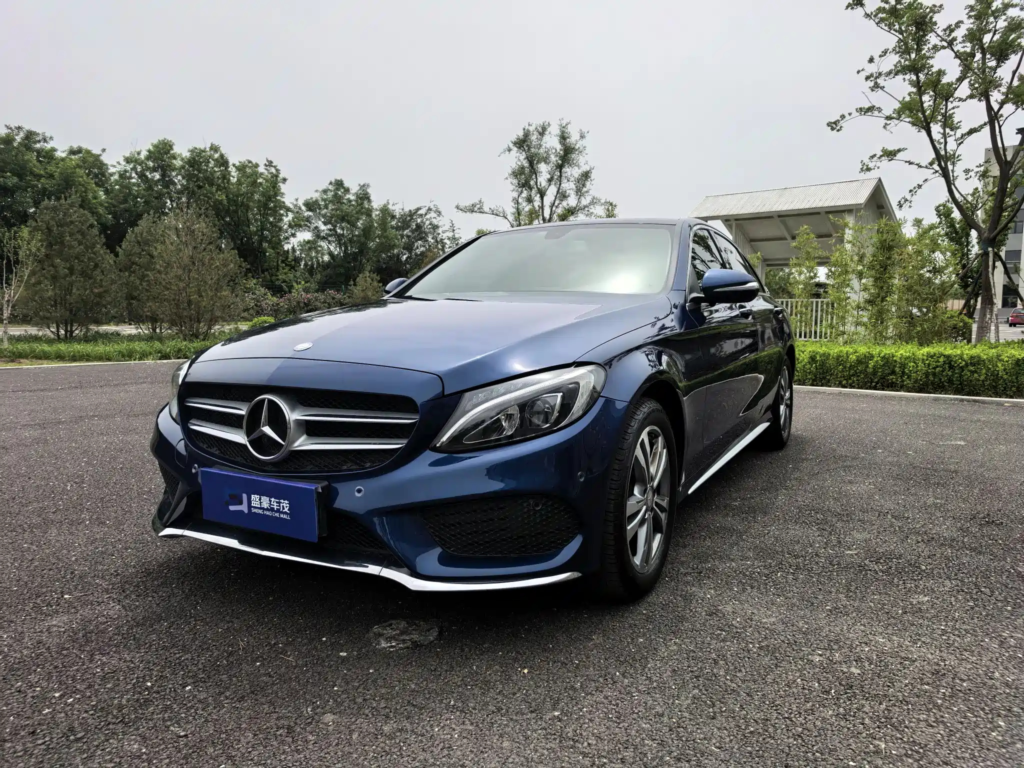 MERCEDES BENZ C-CLASS 2016
