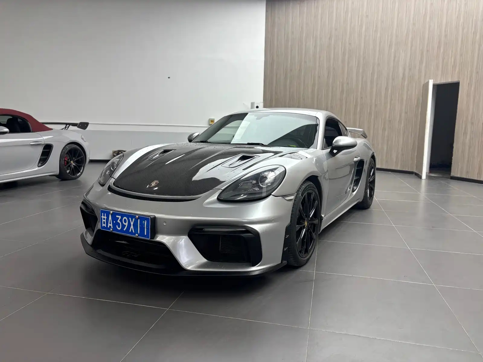 PORSCHE 718 2016