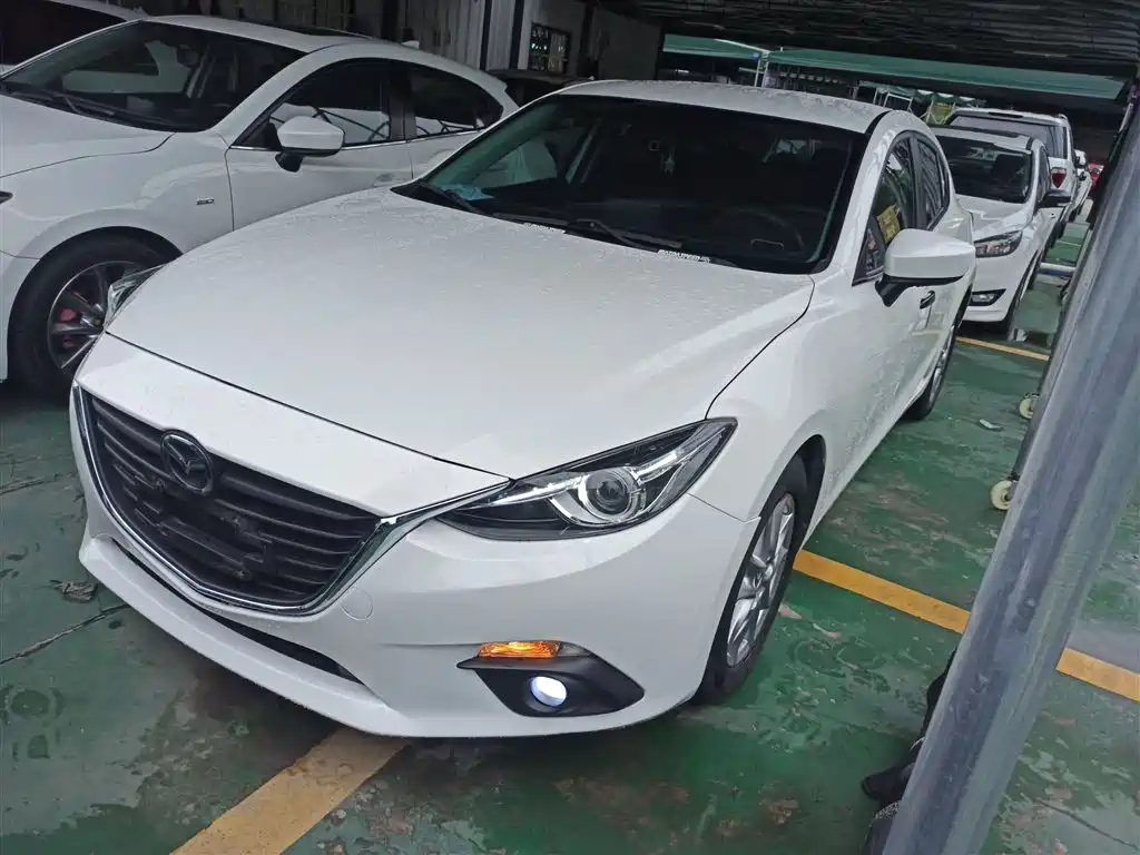 MAZDA 3 AXELA 2016