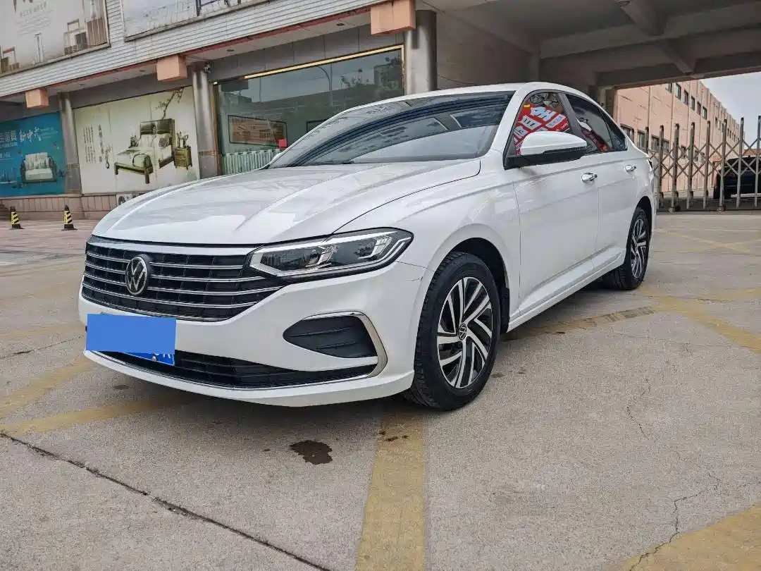 VOLKSWAGEN LAVIDA 2023