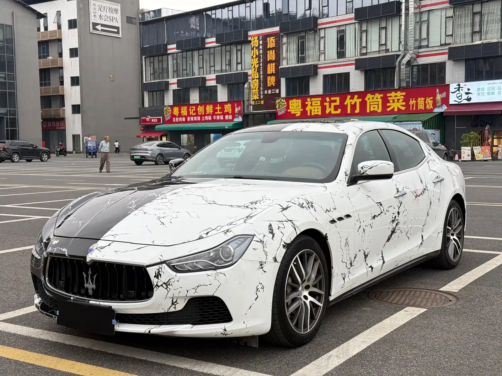 MASERATI GHIBLI 2014