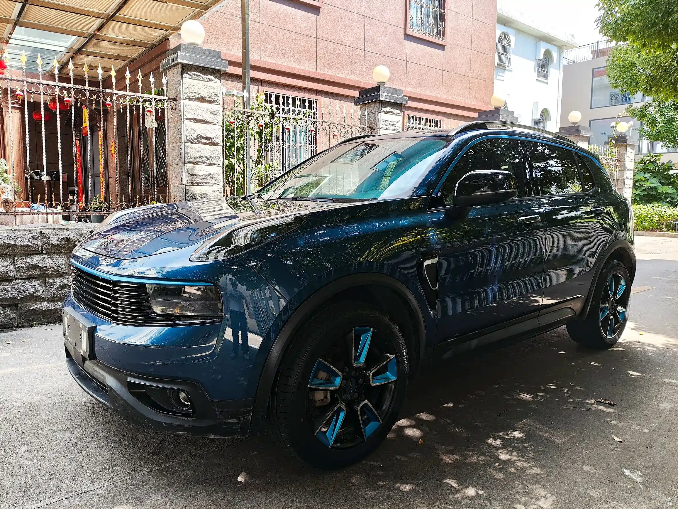 LYNK 01 2017