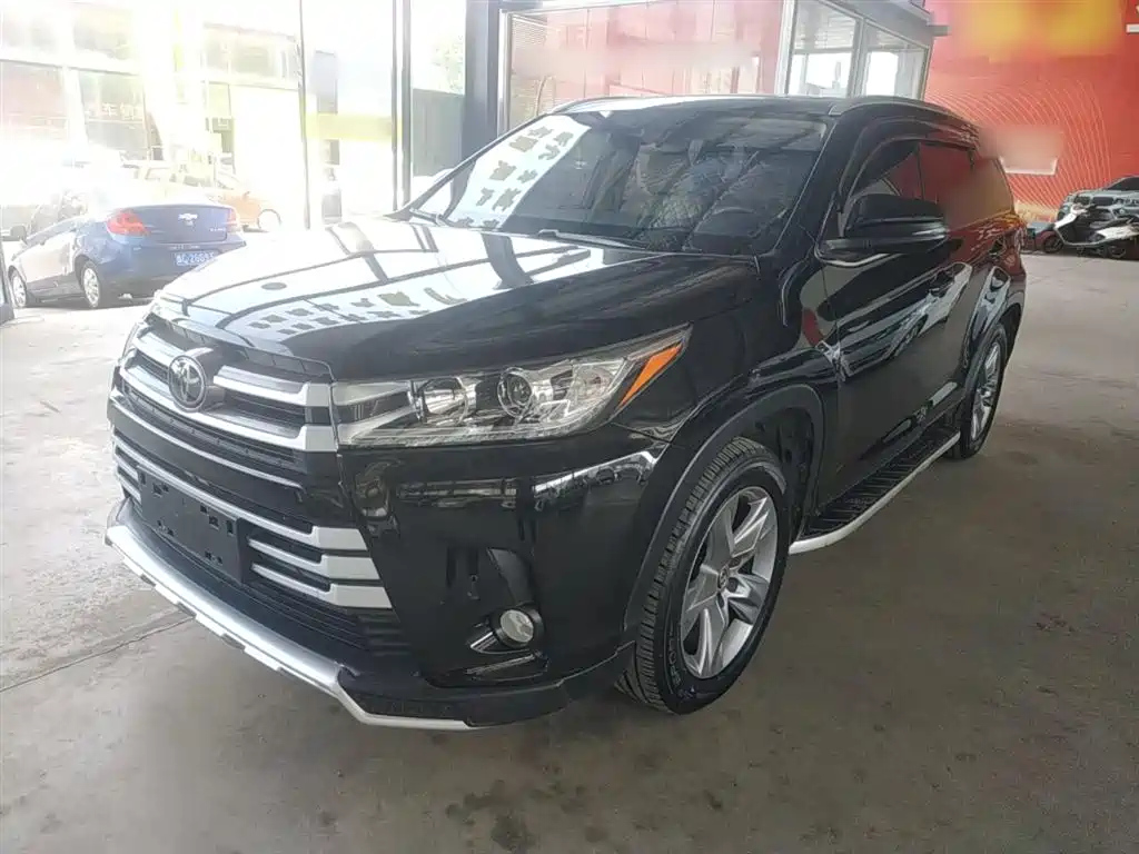 TOYOTA HIGHLANDER 2018