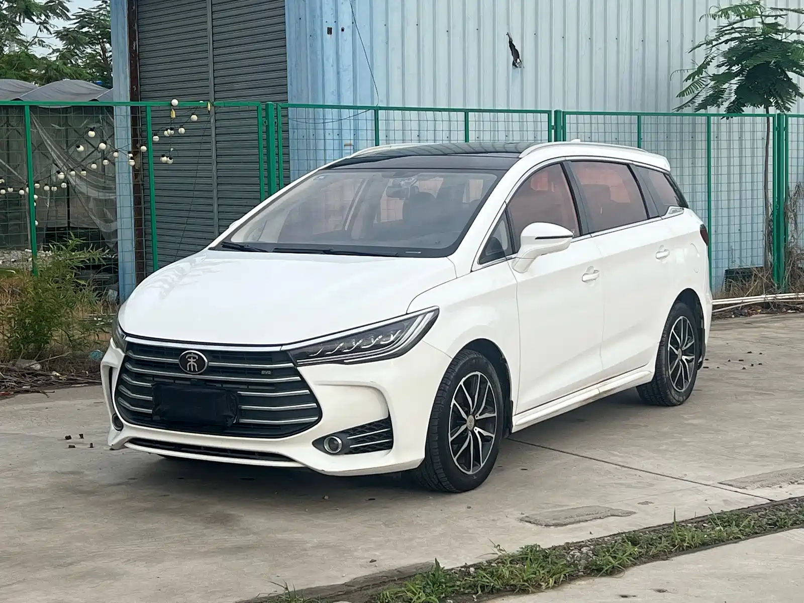 BYD SONG MAX 2017