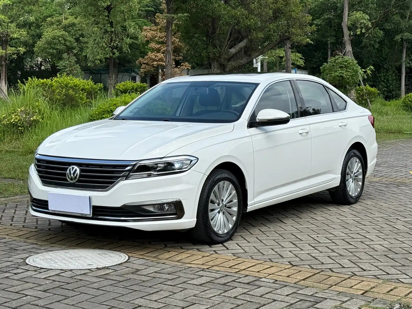 VOLKSWAGEN LAVIDA 2019