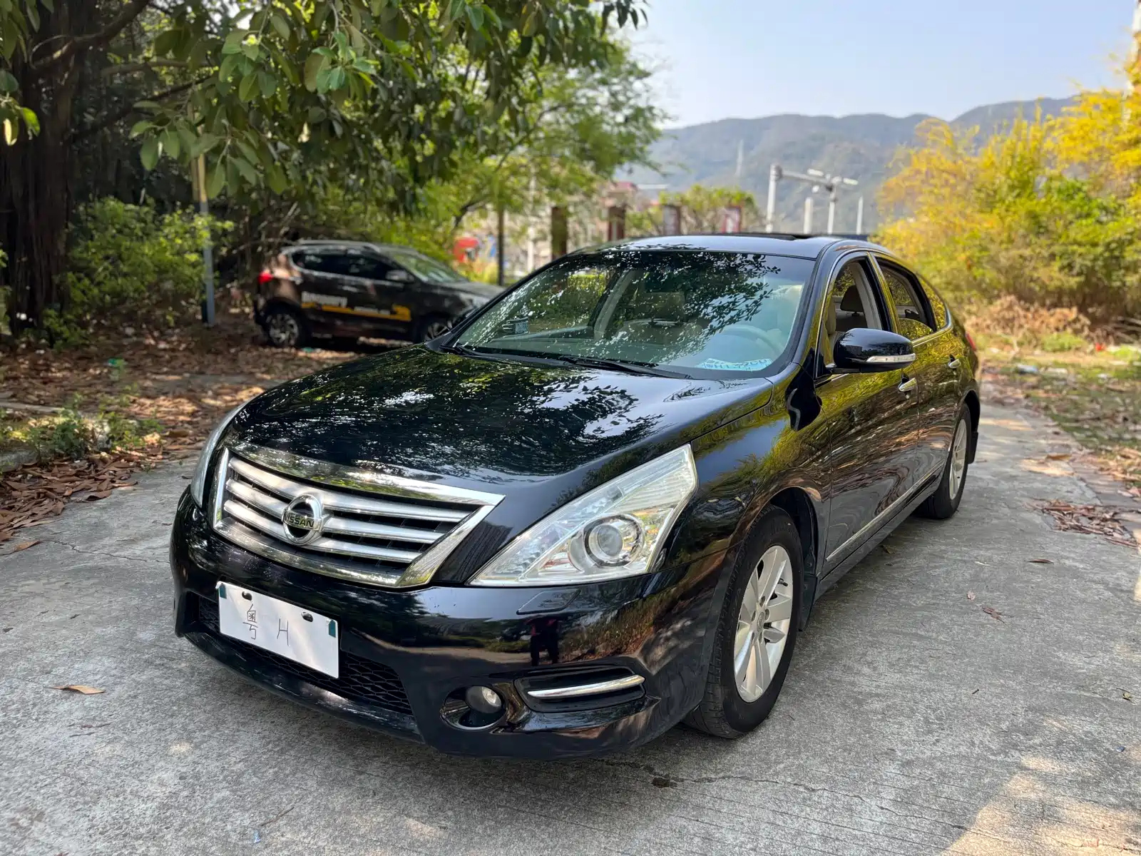 NISSAN TEANA 2011