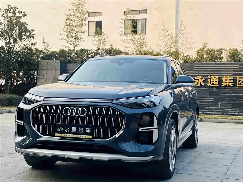 AUDI Q6 2023