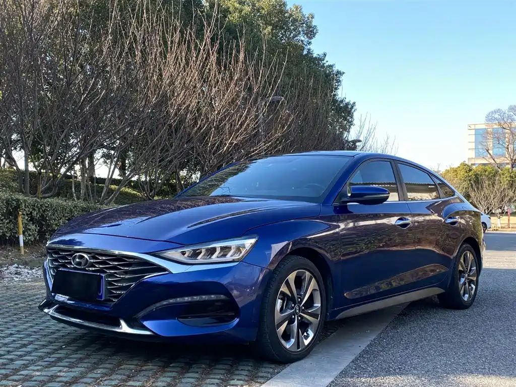 HYUNDAI LAFESTA 2019