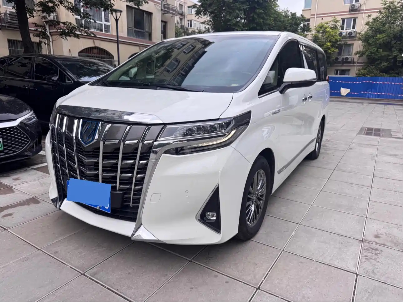 TOYOTA ALPHARD 2019