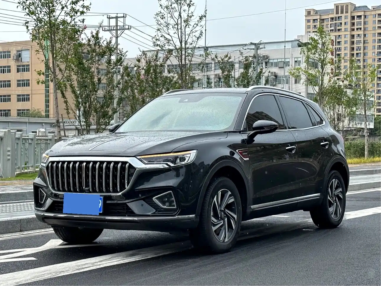 HONGQI HS5 2022