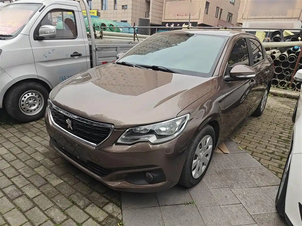 PEUGEOT 301 2017