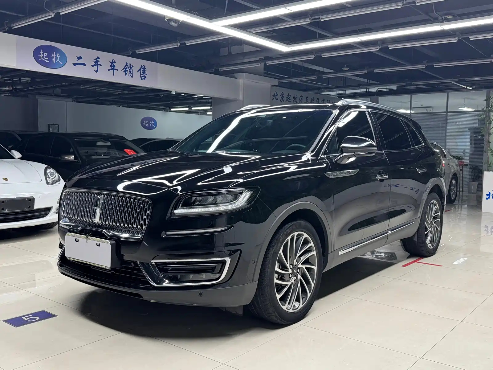 LINCOLN NAVIGATOR IMPORT 2020