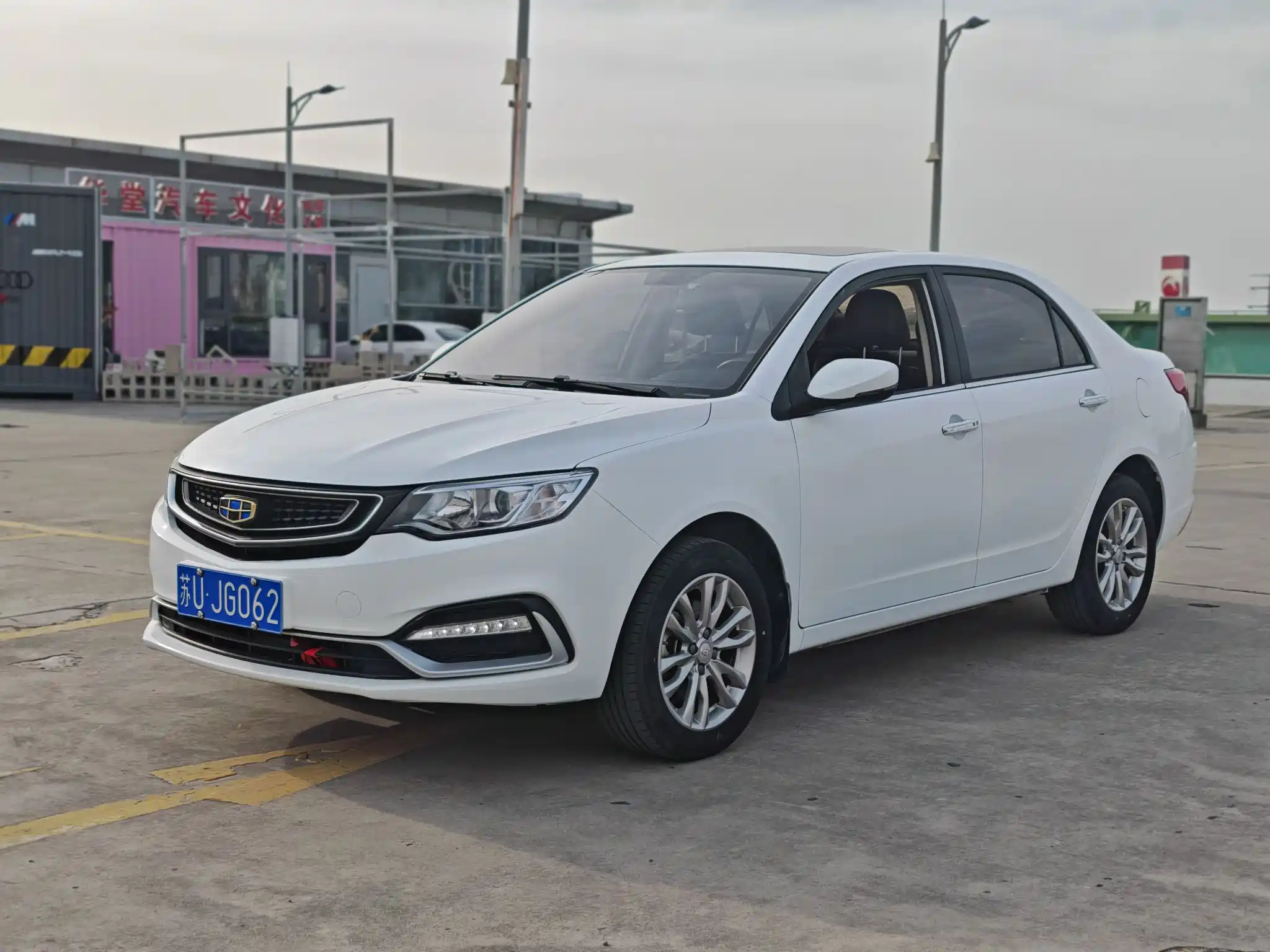 GEELY AUTO VISION 2019
