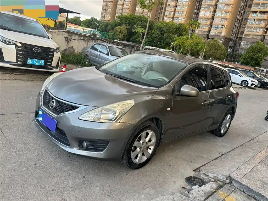 NISSAN TIIDA TIIDA 2011