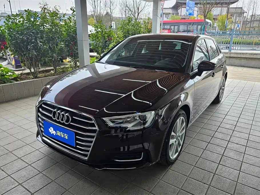 AUDI A3 2018