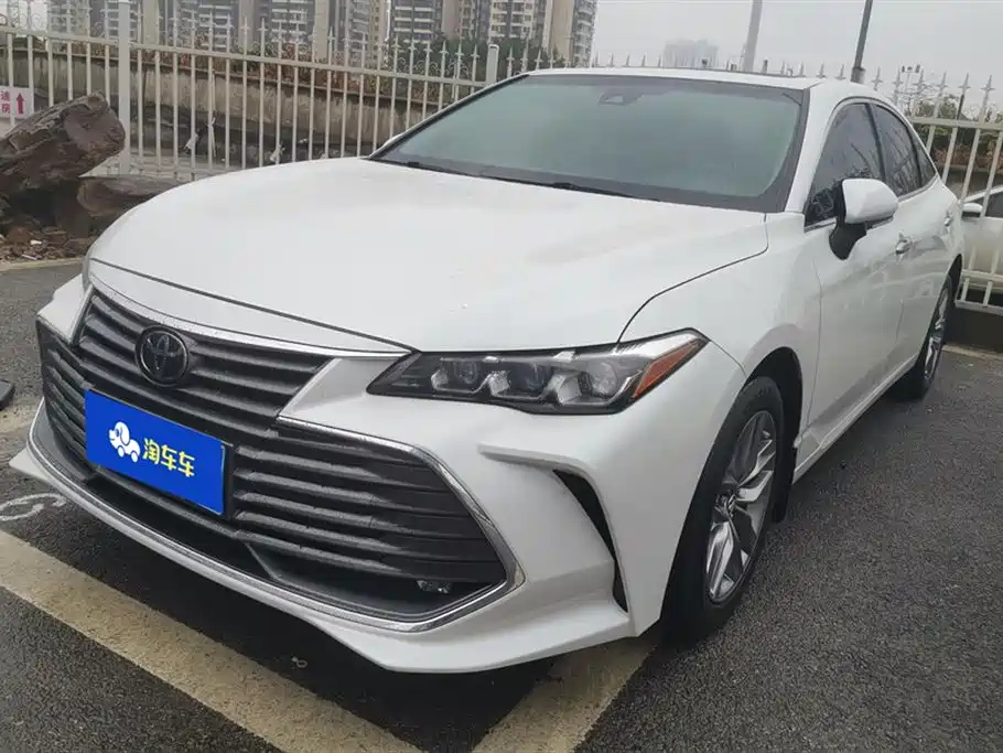 TOYOTA AVALON 2021