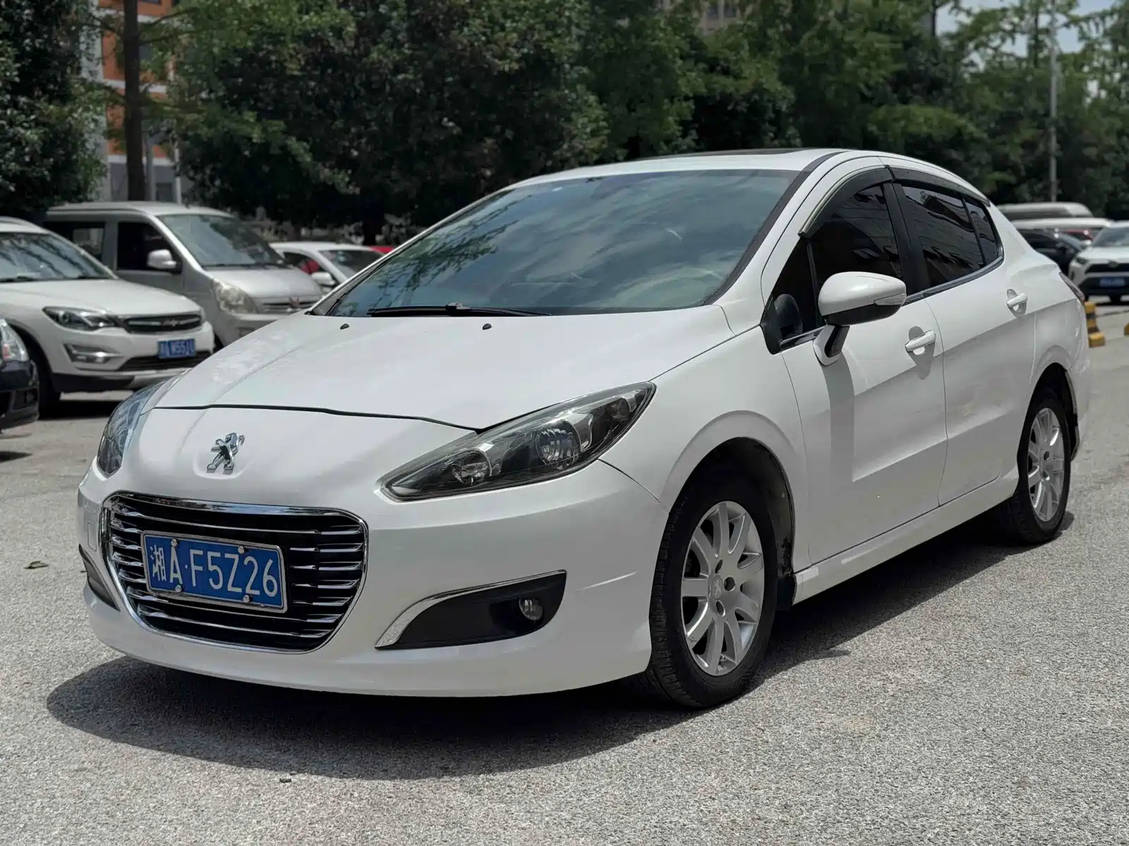 PEUGEOT 308 2013