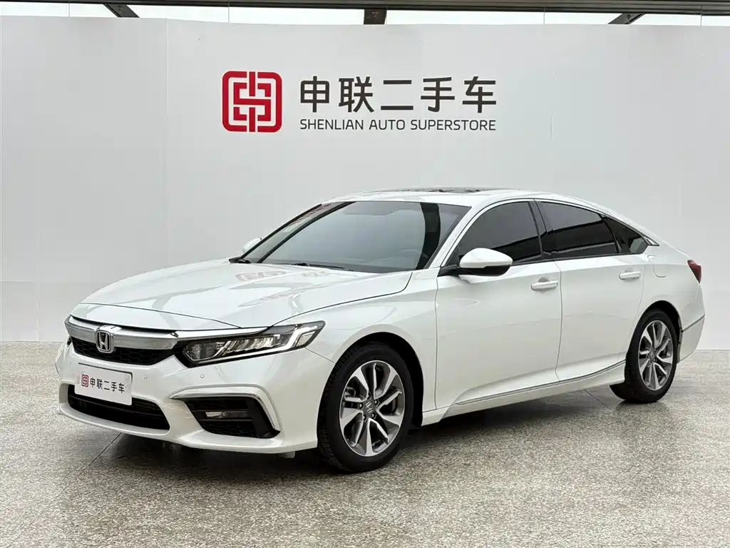 HONDA INSPIRE 2022