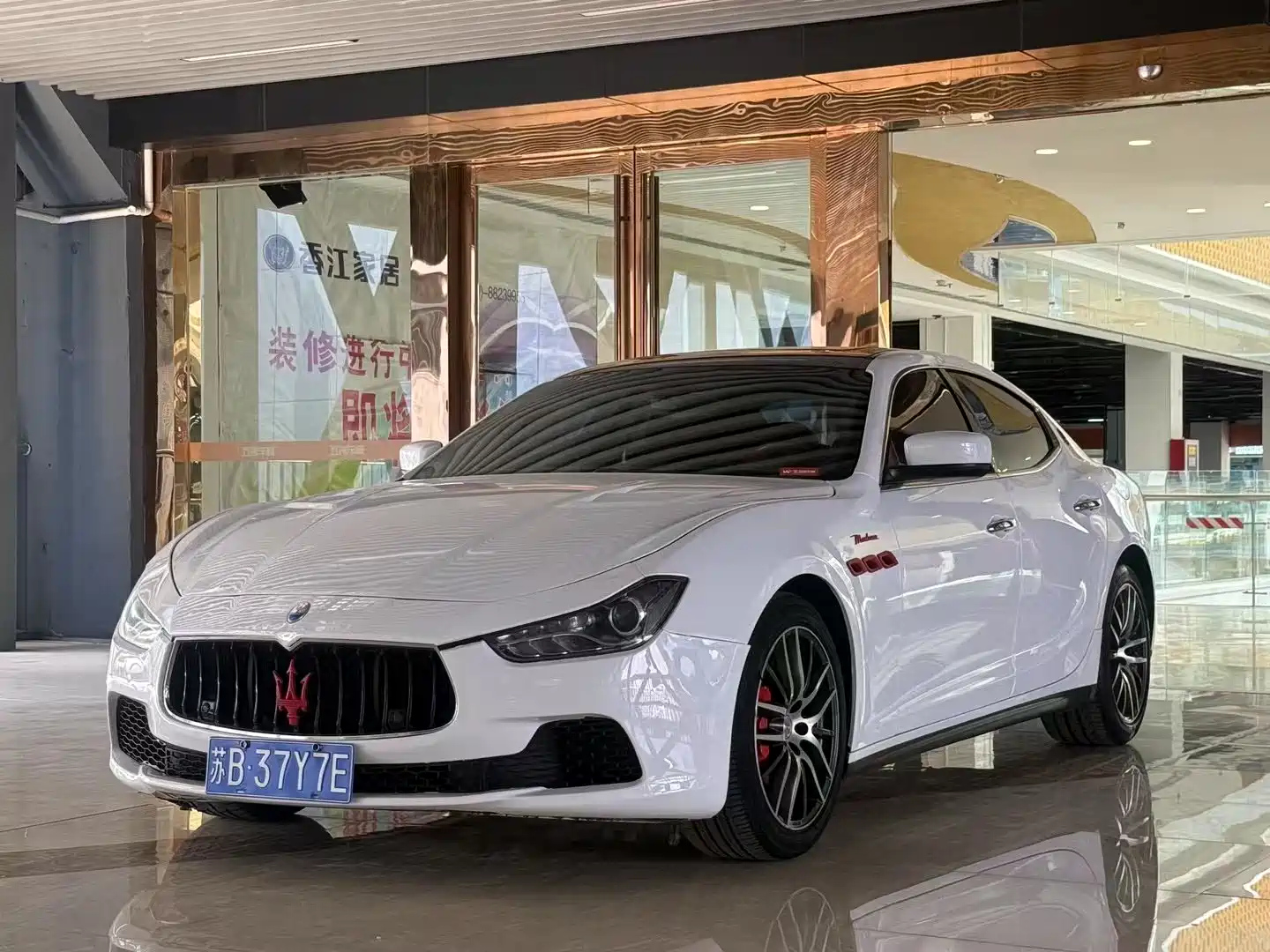 MASERATI GHIBLI 2014