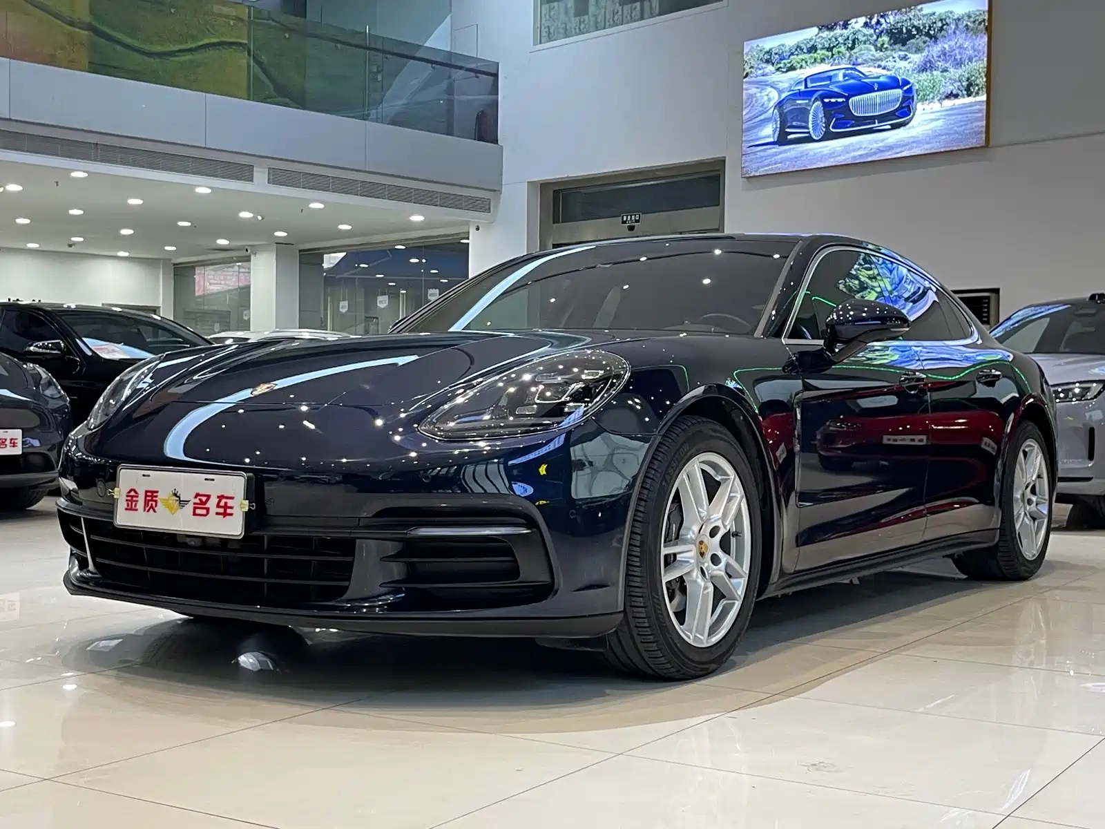 PORSCHE PANAMERA 2017