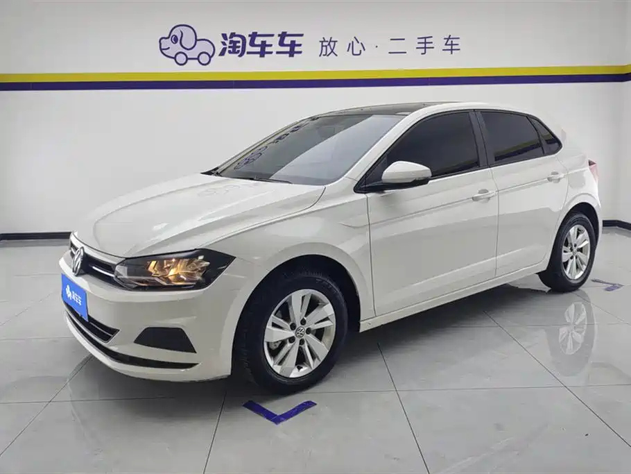 VOLKSWAGEN POLO 2019