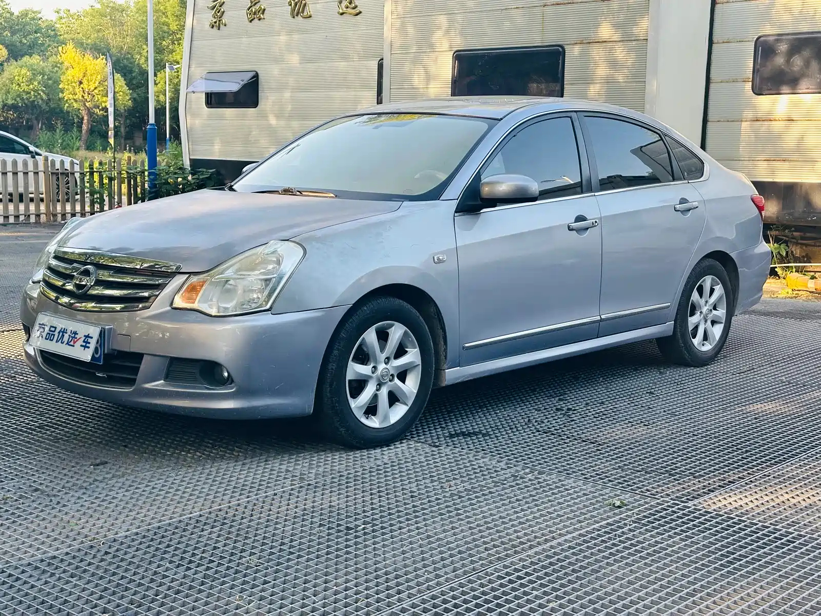 NISSAN SYLPHY 2009