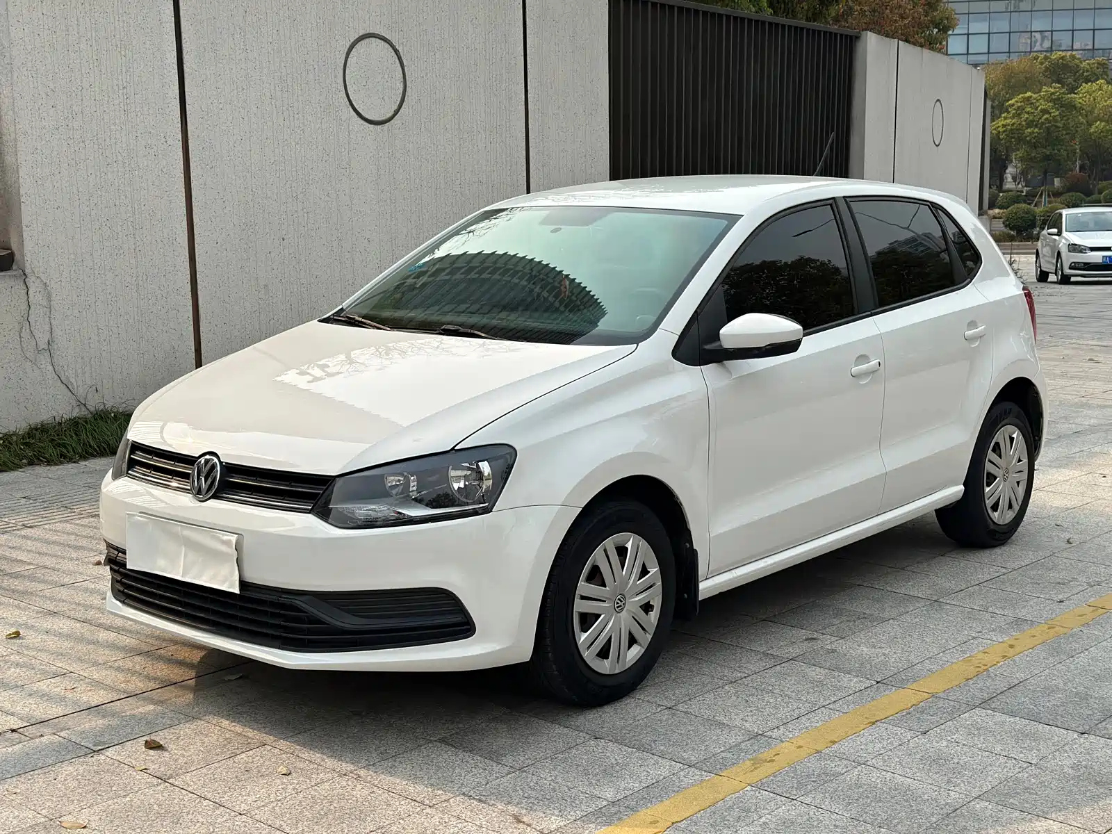 VOLKSWAGEN POLO 2014
