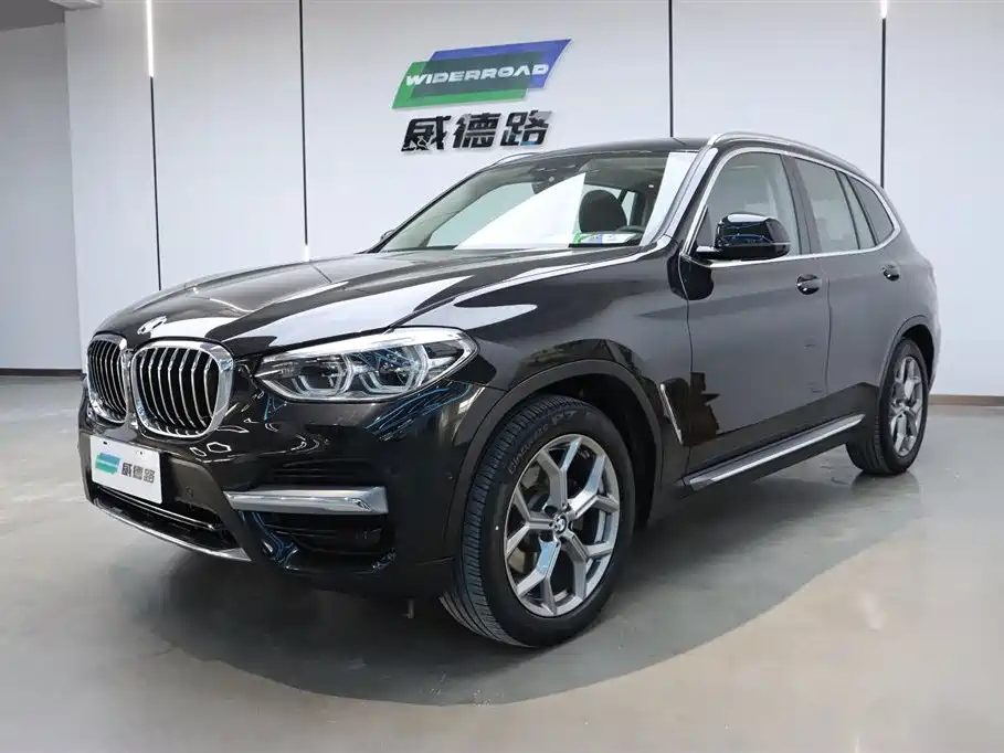 BMW X3 2021