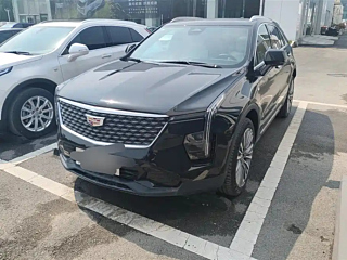 Заказать CADILLAC XT4