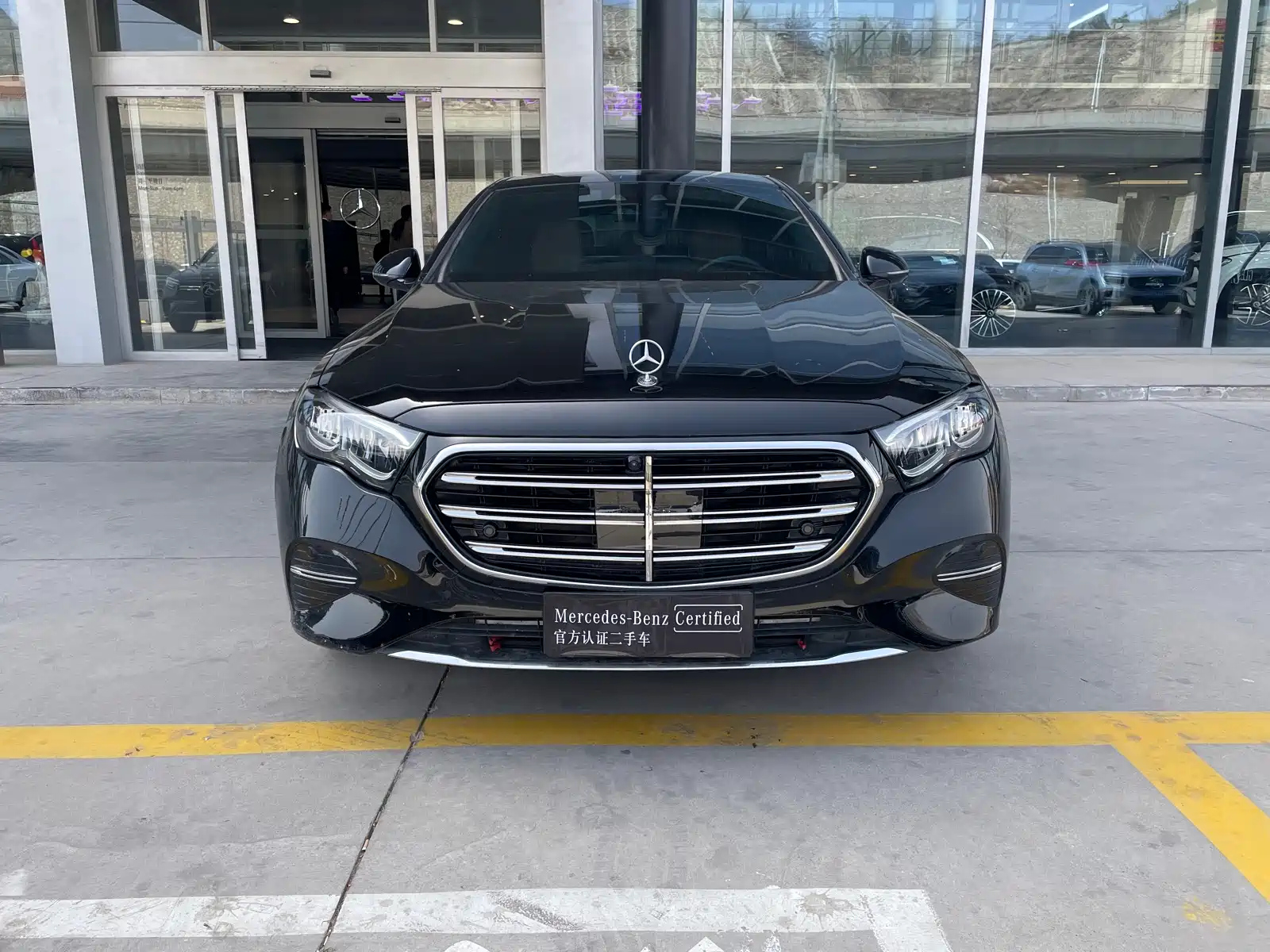MERCEDES BENZ E-CLASS