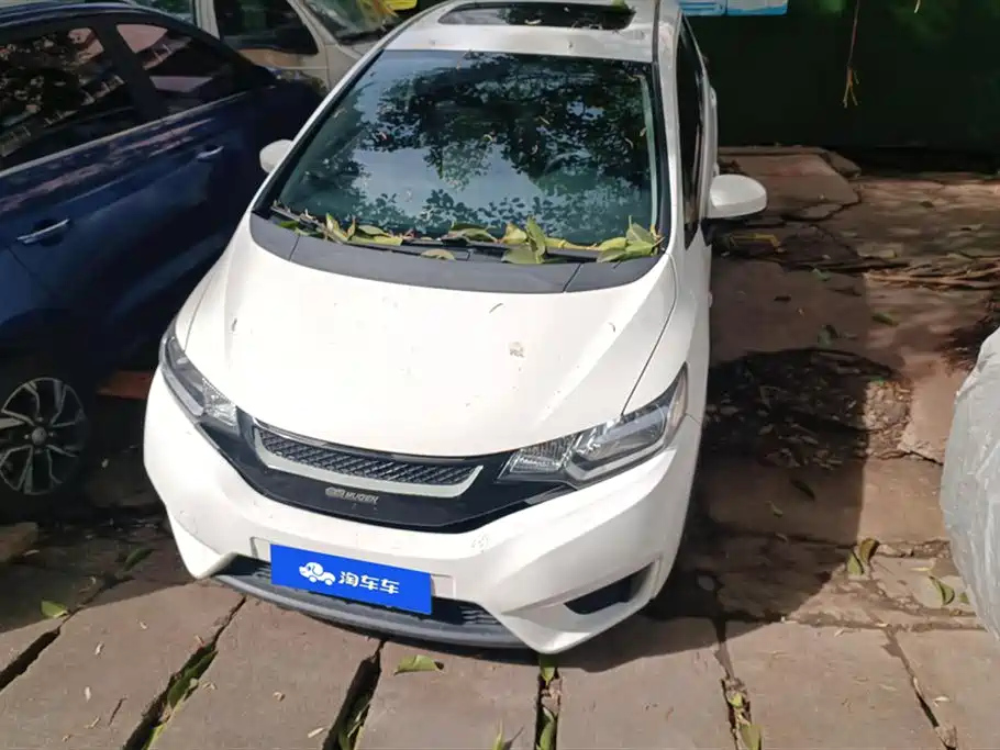 HONDA FIT 2016