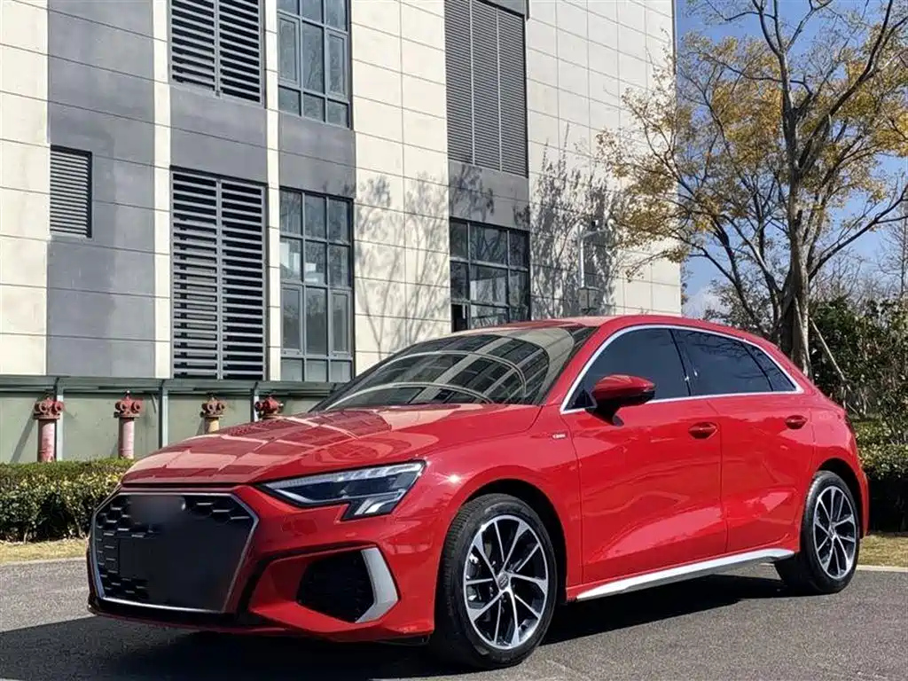 AUDI A3 2021