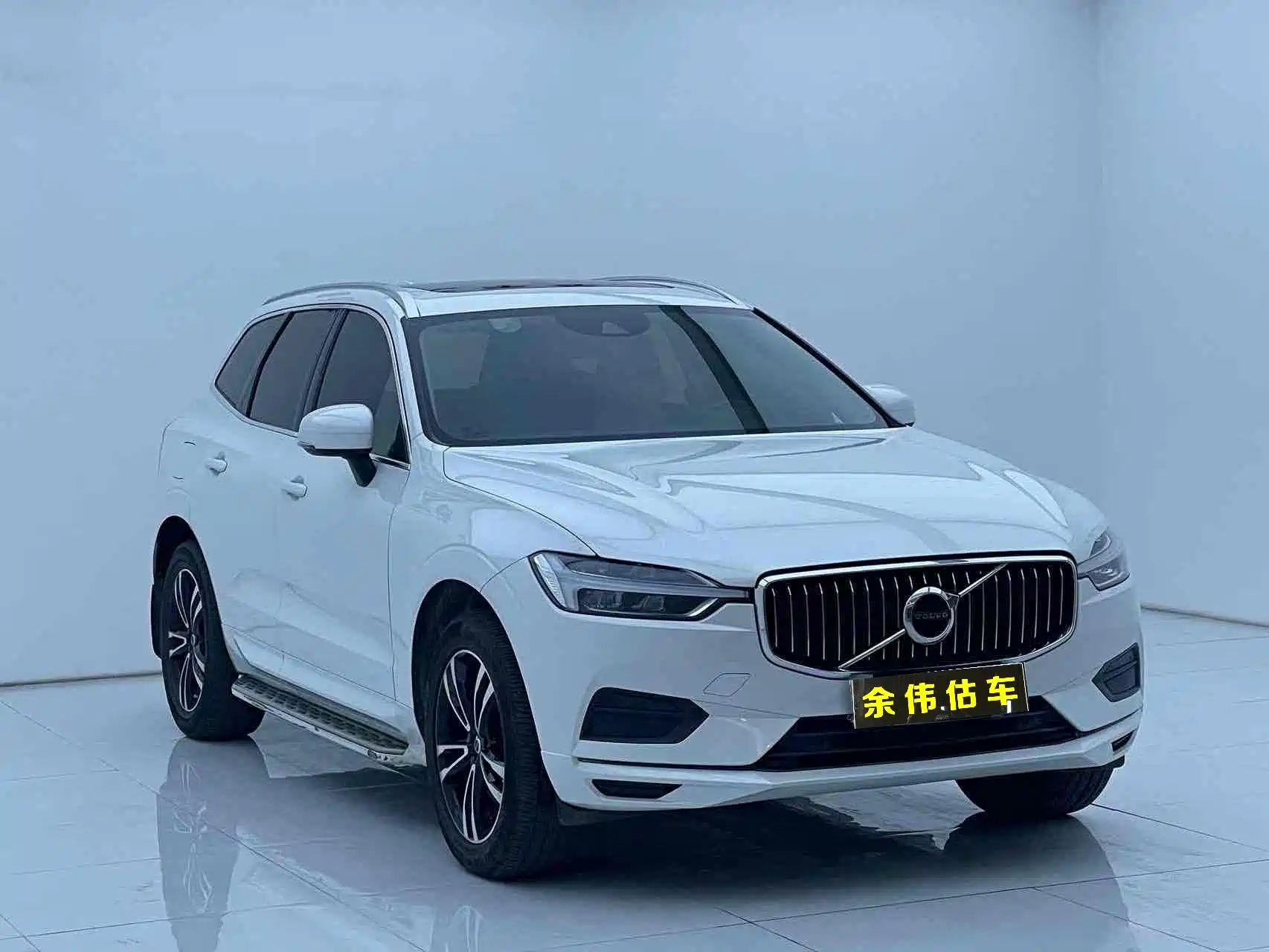 VOLVO XC60 2019