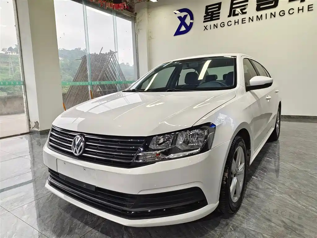 VOLKSWAGEN LAVIDA 2017
