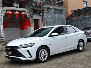 Заказать CHEVROLET CRUZE