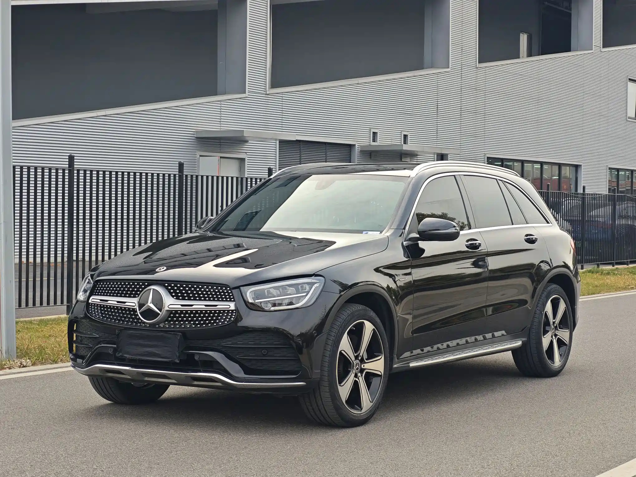 MERCEDES BENZ GLC 2022