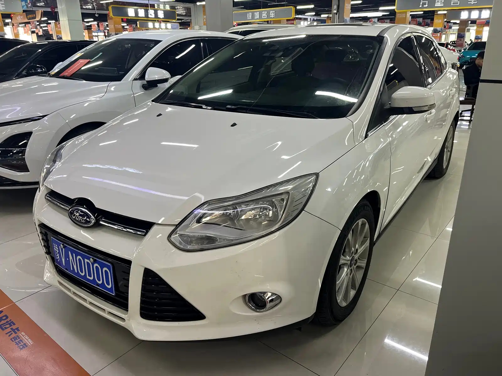 FORD FOCUS 2012